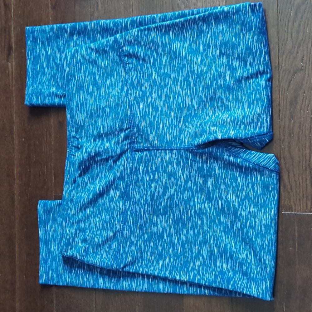 EUC Capri leggings by RBX - medium